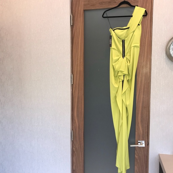 NEW Green gown